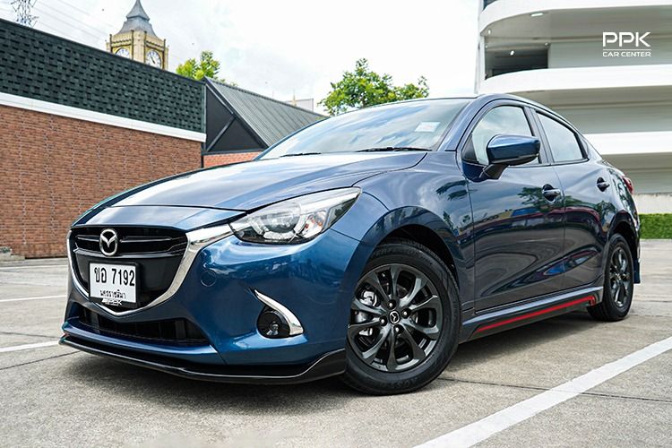 รถ Mazda Mazda 2 1.3 High Connect สี ฟ้า