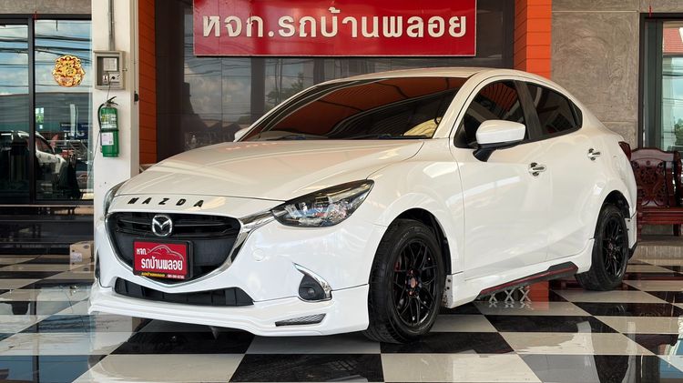 รถ Mazda Mazda 2 1.3 High Connect สี ขาว