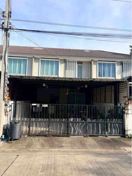 Pruksa 2016 มีบางส่วน ไม่ใช่ 🏡ทาวน์โฮม 2 ชั้น