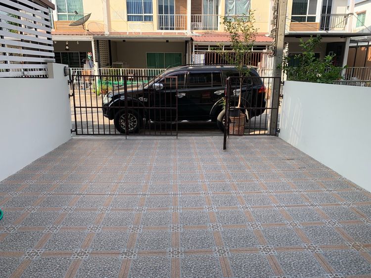 Pruksa ไม่มี 2015 🏡 ทาวน์เฮ้าส์ 2 ชั้น วิลเลตไลท์ พัฒนาการ 38 🎇 3 นอน 2 น้ำ บ้านสวย ทำเลดี หมู่บ้านเงียบสงบ🌿 ปลอดภัย ราคาพิเศษ✅ รูปที่ 4