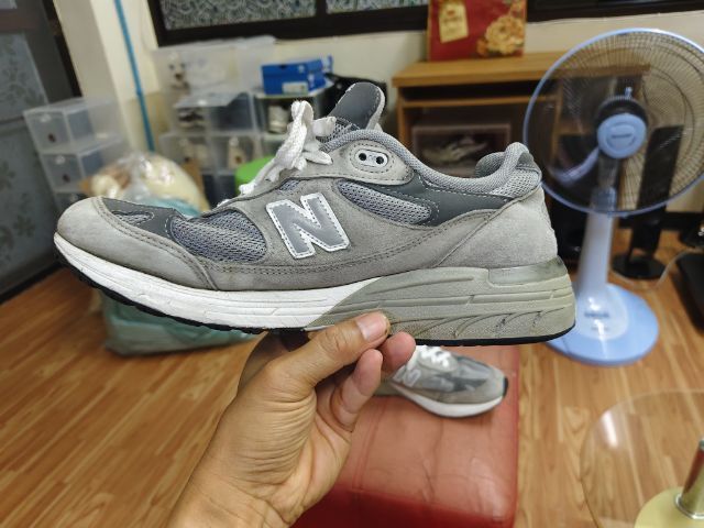 UK 9.5 | EU 44 | US 10 New Balance 993 made in usa