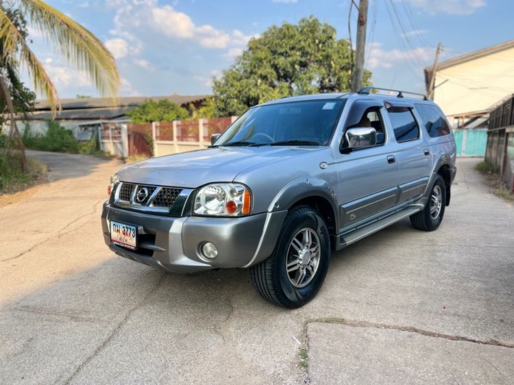Nissan Xciter 2004 3.0 Super GL Van ดีเซล ไม่ติดแก๊ส เกียร์ธรรมดา บรอนซ์เงิน รูปที่ 2
