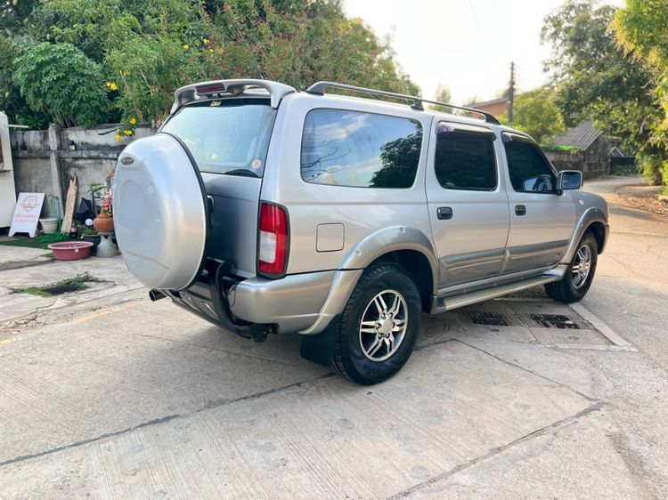 Nissan Xciter 2004 3.0 Super GL Van ดีเซล ไม่ติดแก๊ส เกียร์ธรรมดา บรอนซ์เงิน รูปที่ 4