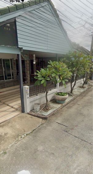 อื่นๆ ไม่มี สร้างเสร็จก่อน 2010 ไม่ใช่ ขายบ้านเดียวชั้นเดียว 2 หลังคู่