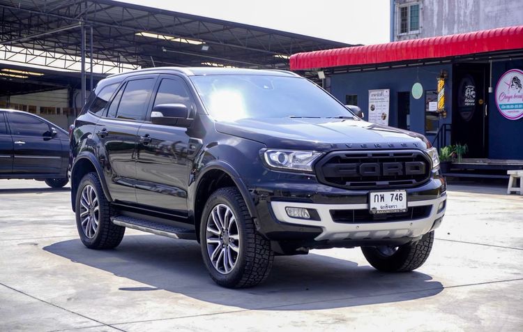 Ford Everest 2019 2.2 Titanium Plus Utility-car ดีเซล ไม่ติดแก๊ส เกียร์อัตโนมัติ ดำ รูปที่ 3