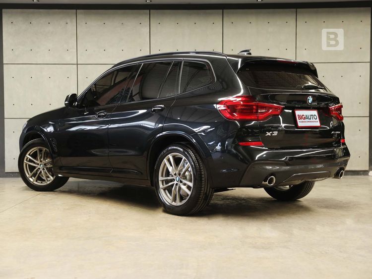 BMW X3 2022 X3 2.0 xDrive20d M Sport AWD Utility-car ดีเซล ไม่ติดแก๊ส เกียร์อัตโนมัติ ดำ รูปที่ 4