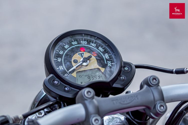 Triumph Bobber1200 ปี2017 สีทูโทน วิ่งน้อย9,000km. ของครบ รูปที่ 5