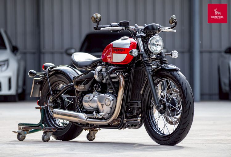 Triumph Bobber1200 ปี2017 สีทูโทน วิ่งน้อย9,000km. ของครบ