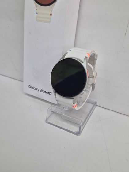 ยาง อื่นๆ Samsung Galaxy Watch7 40mm Bluetooth SM-L300 สี Cream กล่องครบ เครื่องศูนย์ไทย สภาพสวย