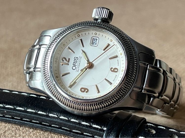 รับเทรด Oris  สาย2เส้น 2สไตล์ รูปที่ 13