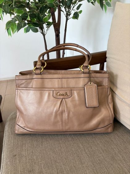 กระเป๋า COACH มือสอง แท้