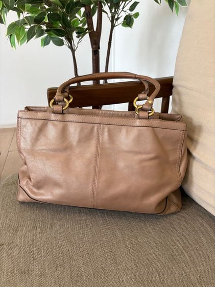 กระเป๋า COACH มือสอง แท้ รูปที่ 3