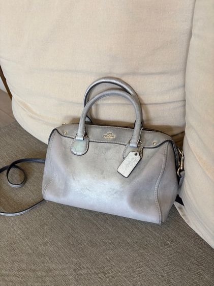 กระเป๋า COACH มือสอง