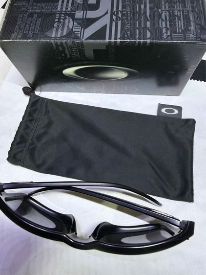 ขายแว่นตากันแดด มือสอง Oakley รุ่น Holbrook ปี 2017  รูปที่ 8