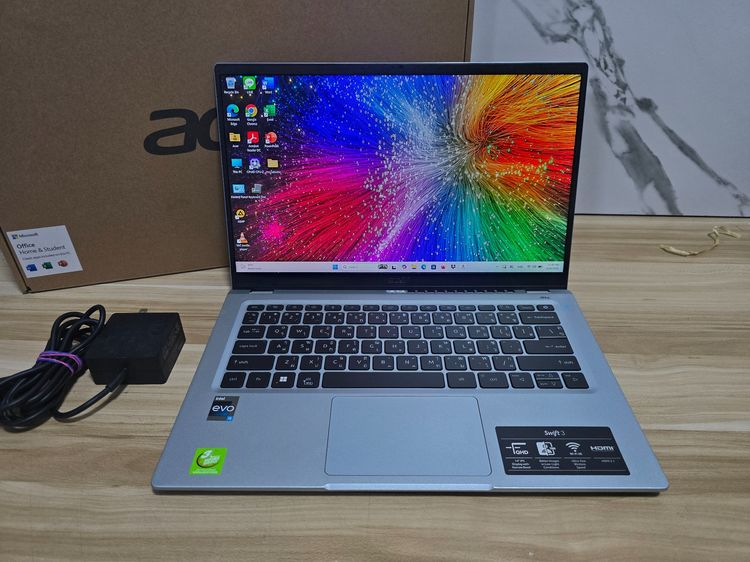 Swift series วินโดว์ 8 กิกะไบต์ อื่นๆ ไม่ใช่ Acer Swift i5-1240P+ IRIS XE GRAPHICS+14" 2.5K 2560x1440 IPS เครื่องสวยพร้อมใช้งาน