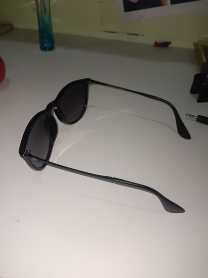 แว่นกันแดด Ray-Ban Erika RB4171F  รูปที่ 4