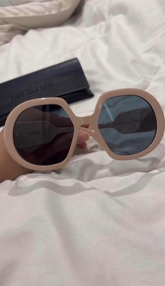 แว่นกันแดด Christian Dior