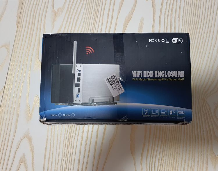อุปกรณ์เครือข่าย WiFi HDD ENCLOSURE พร้อม 1 TB สุขภาพดี 1 ลูก