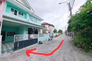 ให้ เช่า บ้านแฝด 2 ชั้น 3 ห้องนอน 2ห้องน้ำ ถนนนวมินทร์ 74 ห้างแมกแวลู เขตคันนายาว กรุงเทพฯ