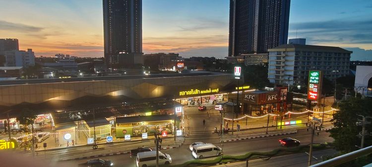 ขายคอนโด ศุภาลัยซิตี้รีสอร์ท ใกล้ สถานีพระนั่งเกล้า ตรงข้ามตลาดต้นสัก เดินทางสะดวก นั่งเรือแม่น้ำขึ้นท่าสาทรได้เลย