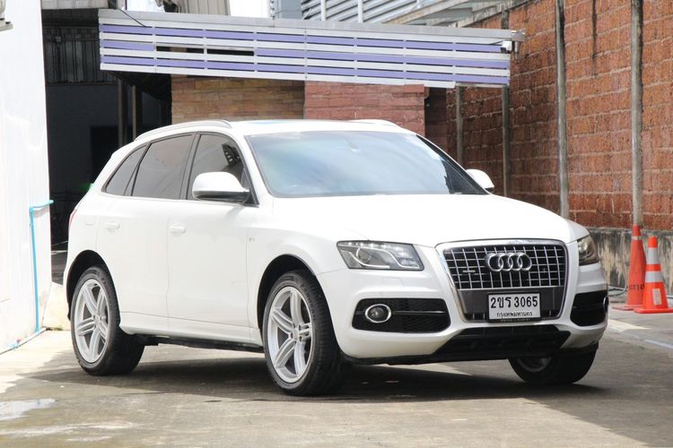 Audi Audi Q5  2013 2.0 TFSI Quattro 4WD Utility-car เบนซิน ไม่ติดแก๊ส เกียร์อัตโนมัติ ขาว รูปที่ 3