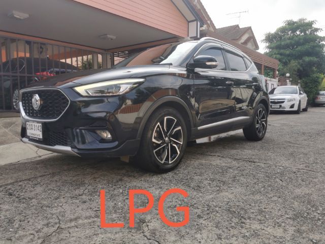 รถ MG ZS 1.5X+ Sunroof สี ดำ