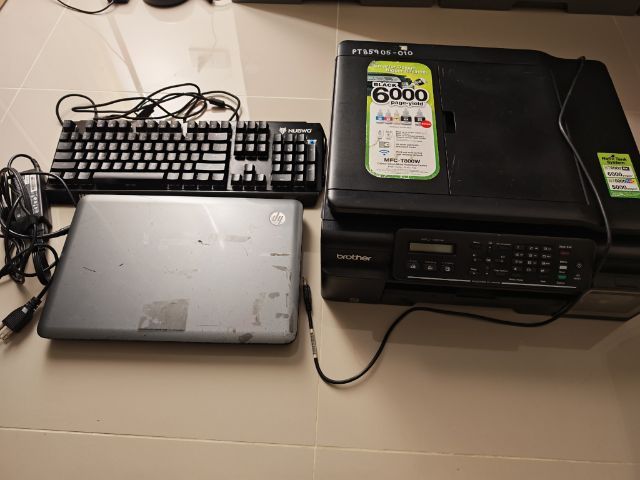 HP Pavilion ไม่ใช่ ขายเหมายกเซต​ โน้ตบุ๊ค​ เครื่องปริ้น​ คีย์บอร์ด​