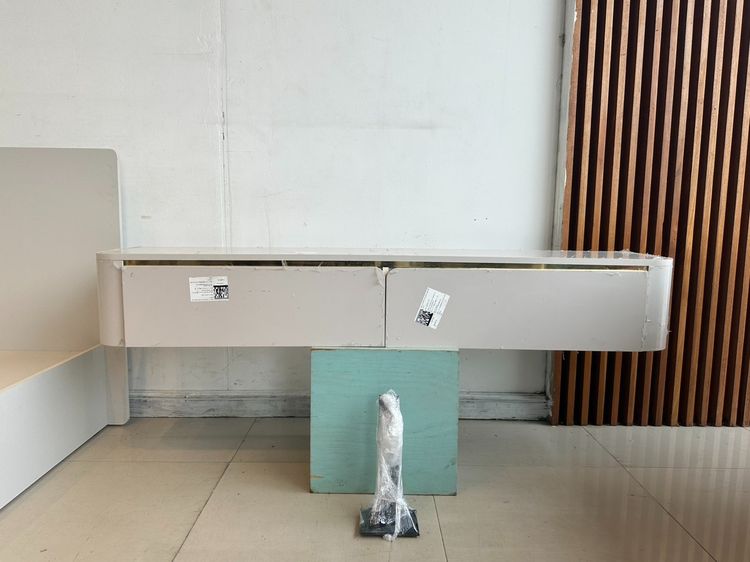 ตู้วางทีวี แบบติดผนัง (ยกสูงจากพื้น) แบรนด์ SB FURNITURE