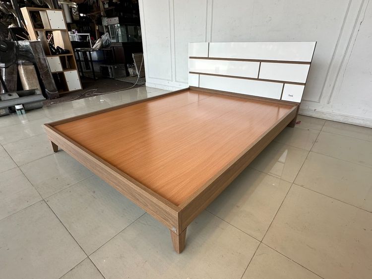 เตียงนอน 5 ฟุต แบรนด์ SB FURNITURE รูปที่ 3
