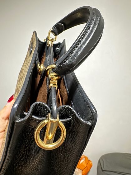 ปล่อย Coach สภาพมือ1 รูปที่ 15