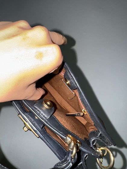 ปล่อย Coach สภาพมือ1 รูปที่ 18