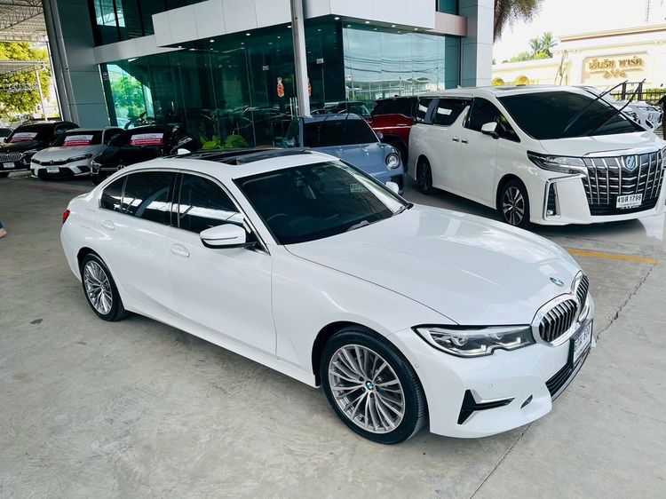 BMW Series 3 2021 320Li Sedan เบนซิน ไม่ติดแก๊ส เกียร์อัตโนมัติ ขาว รูปที่ 2