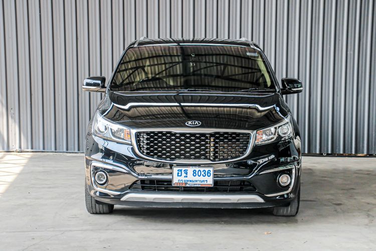 Kia Grand Carnival 2018 2.2 EX Utility-car ดีเซล ไม่ติดแก๊ส เกียร์อัตโนมัติ ดำ รูปที่ 2