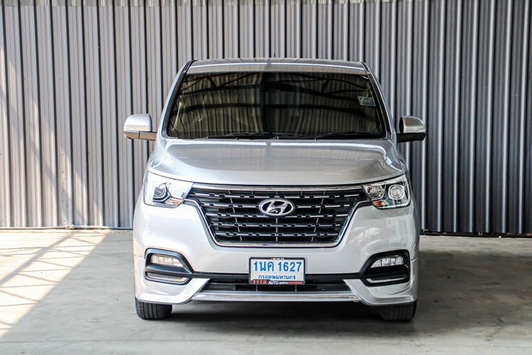 Hyundai H-1 2021 2.5 Deluxe Van ดีเซล ไม่ติดแก๊ส เกียร์อัตโนมัติ เทา รูปที่ 2