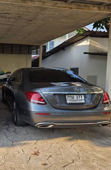 รถ Mercedes-Benz E-Class E350 สี เทา