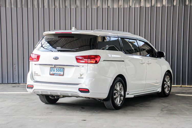 Kia Grand Carnival 2019 2.2 EX Utility-car ดีเซล ไม่ติดแก๊ส เกียร์อัตโนมัติ ขาว รูปที่ 4