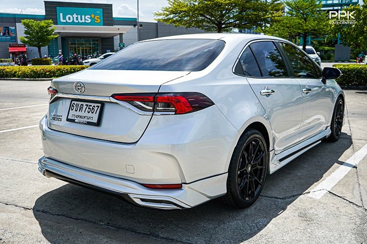 Toyota Altis 2021 1.6 G Sedan เบนซิน ไม่ติดแก๊ส เกียร์อัตโนมัติ เทา รูปที่ 4