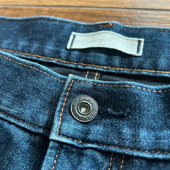 👖★ UNIQLO  Deep Blue Indigo Jeans ★ ของแท้ ทรง Straight Fit รูปที่ 2