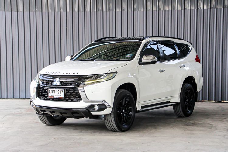 รถ Mitsubishi Pajero Sport 2.4 GT Premium Elite Edition 4WD สี ขาว