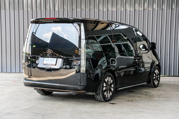 Hyundai Staria 2026 2.2 Premium with sunroof Van ดีเซล ไม่ติดแก๊ส เกียร์อัตโนมัติ ดำ รูปที่ 4