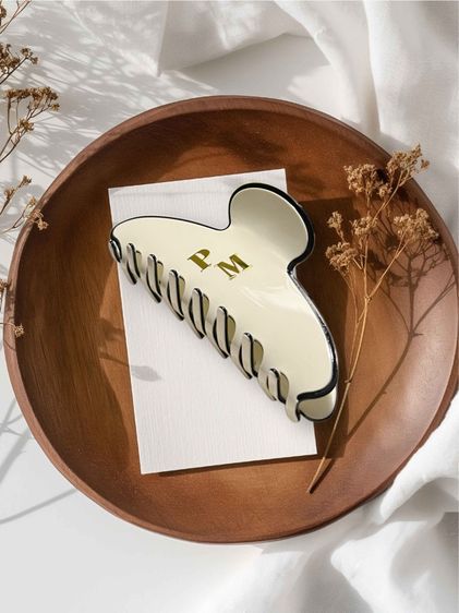  ✨ NS Hair Clip – Luxury in Every Detail ✨