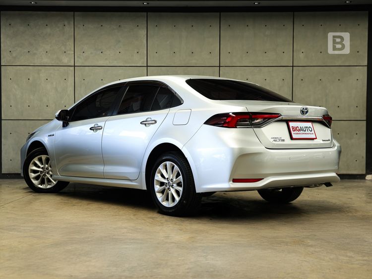 Toyota Altis 2020 1.8 Hybrid Entry Sedan ไฮบริด ไม่ติดแก๊ส เกียร์อัตโนมัติ บรอนซ์เงิน รูปที่ 3
