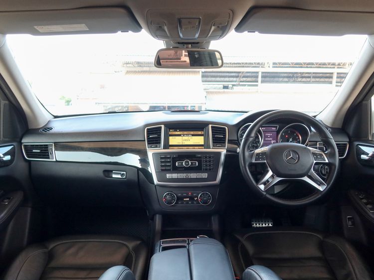 Mercedes-Benz ML-Class 2012 ML250 CDI AMG Utility-car ดีเซล ไม่ติดแก๊ส เกียร์อัตโนมัติ ขาว รูปที่ 2