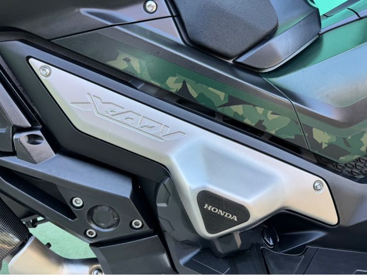 Honda X-adv750 สีเขียวลายทหาร ปี18จด20 รูปที่ 4