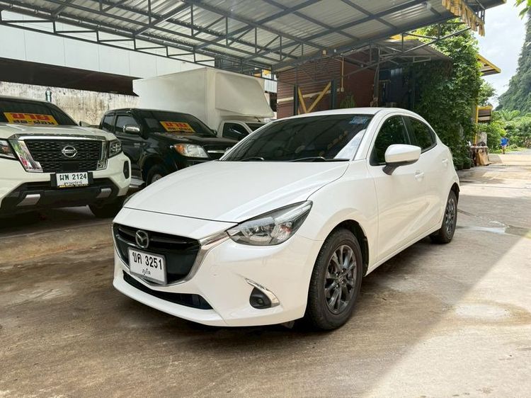 รถ Mazda Mazda 2 1.3 High Connect สี ขาว