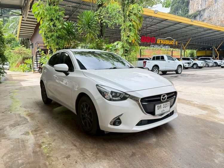 Mazda Mazda 2 2019 1.3 High Connect Sedan เบนซิน ไม่ติดแก๊ส เกียร์อัตโนมัติ ขาว รูปที่ 3