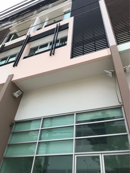 ไม่ใช่ Home Office  รูปที่ 4