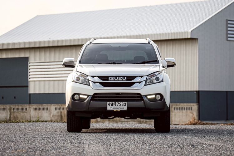 Isuzu MU-X 2016 Utility-car ดีเซล ไม่ติดแก๊ส เกียร์อัตโนมัติ ขาว รูปที่ 2