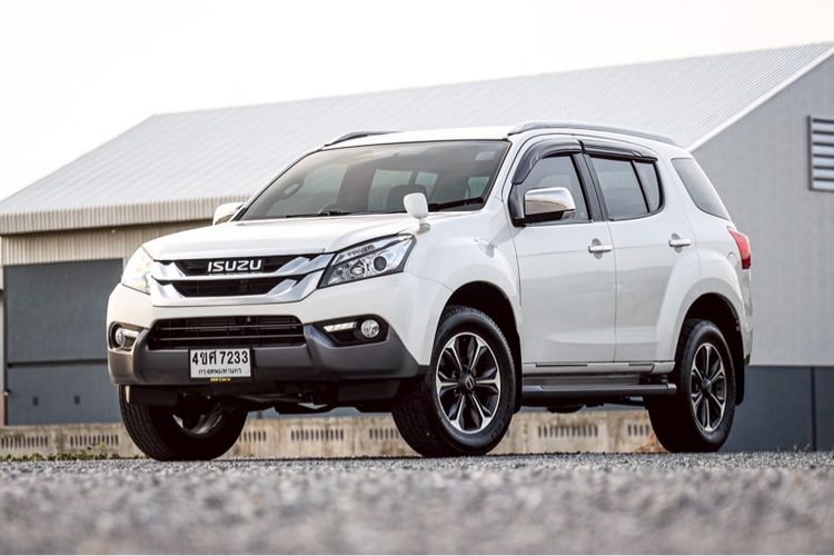 ISUZU MU-X  3.0 Ddi DVD Navi (2WD) 