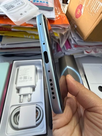 Vivo V60 256gb light blue สวยครบกล่อง รูปที่ 4